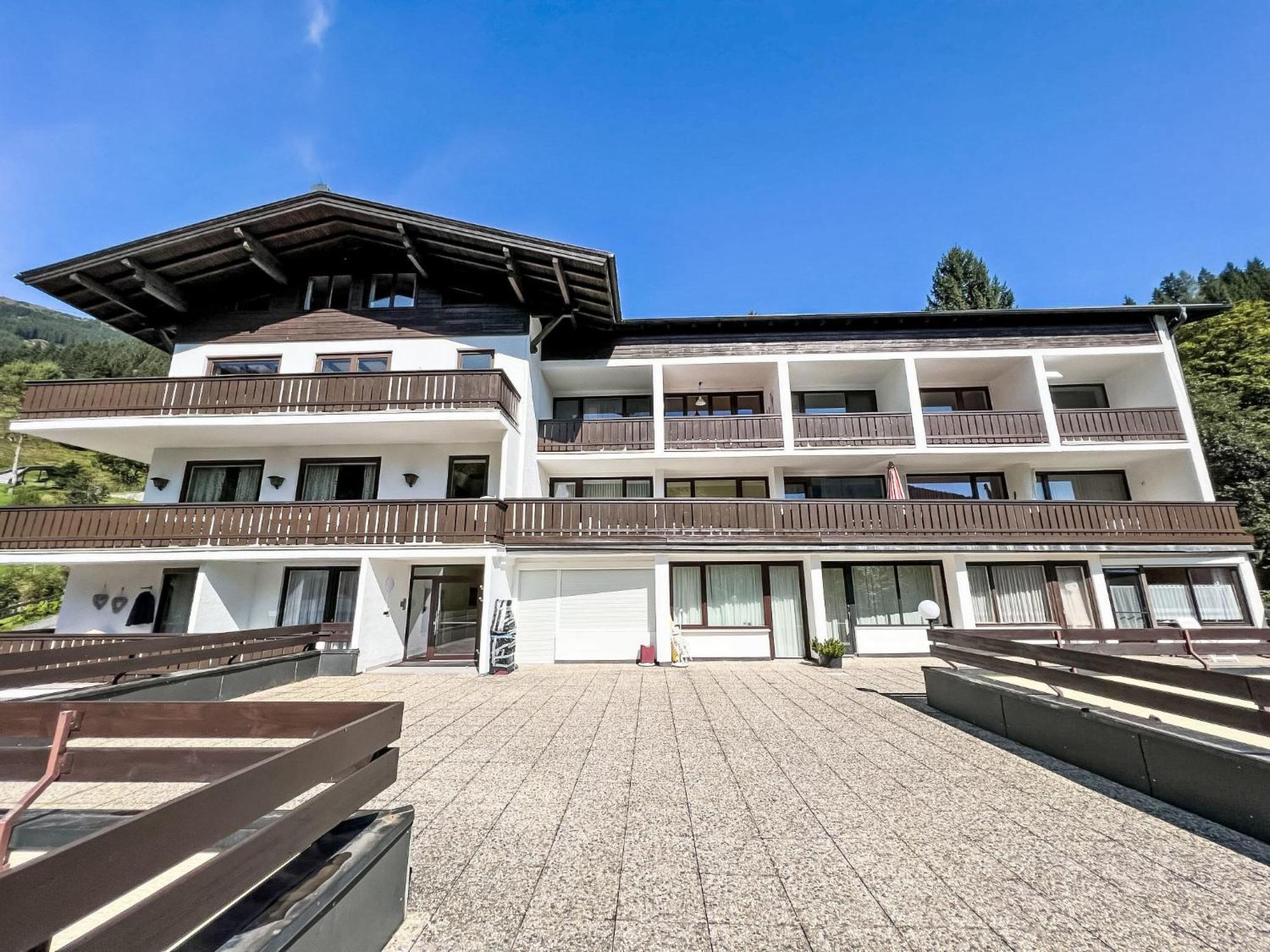 Apartment Holiday-1 By Interhome Zell am See Bagian luar foto