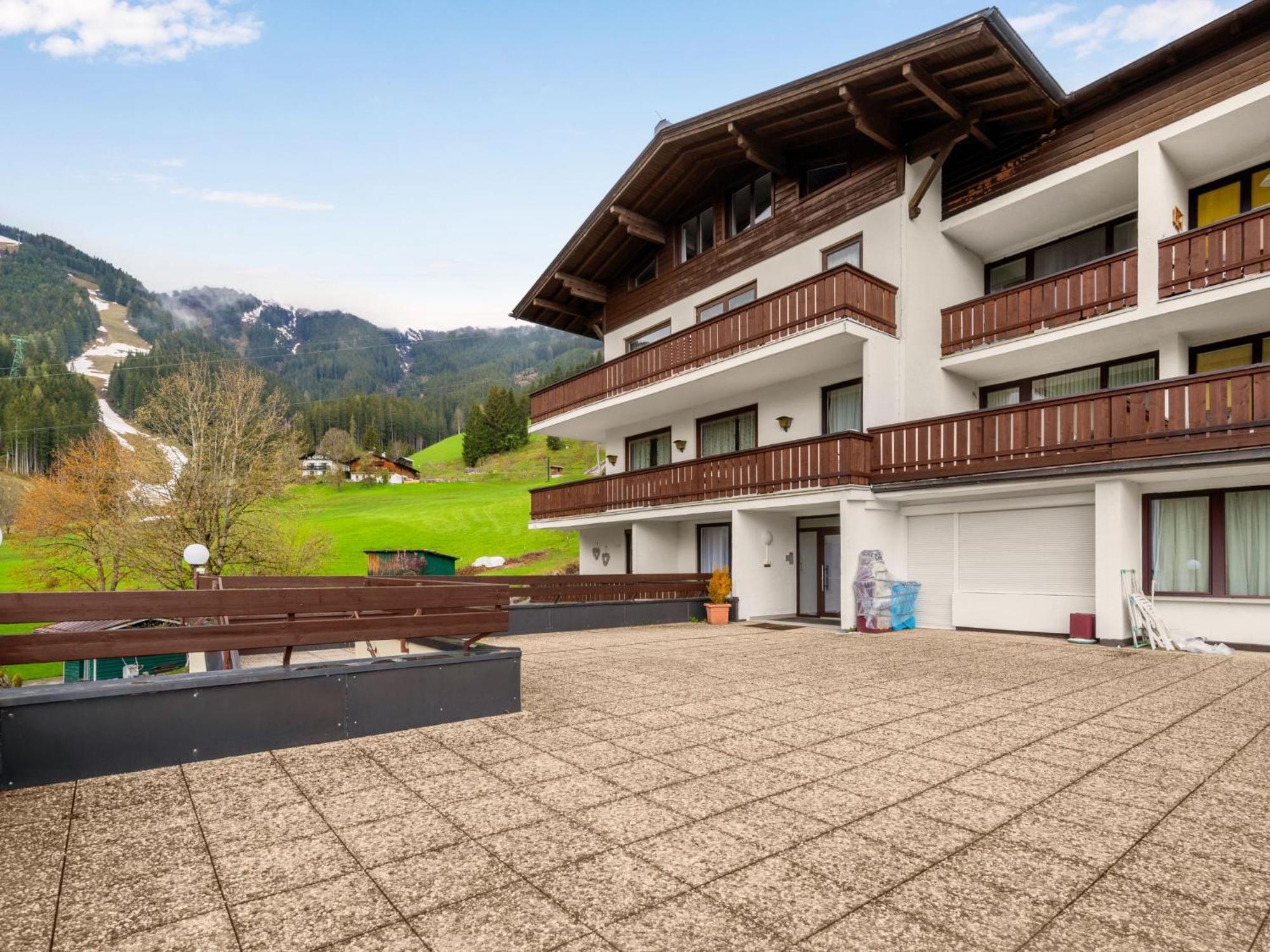 Apartment Holiday-1 By Interhome Zell am See Bagian luar foto